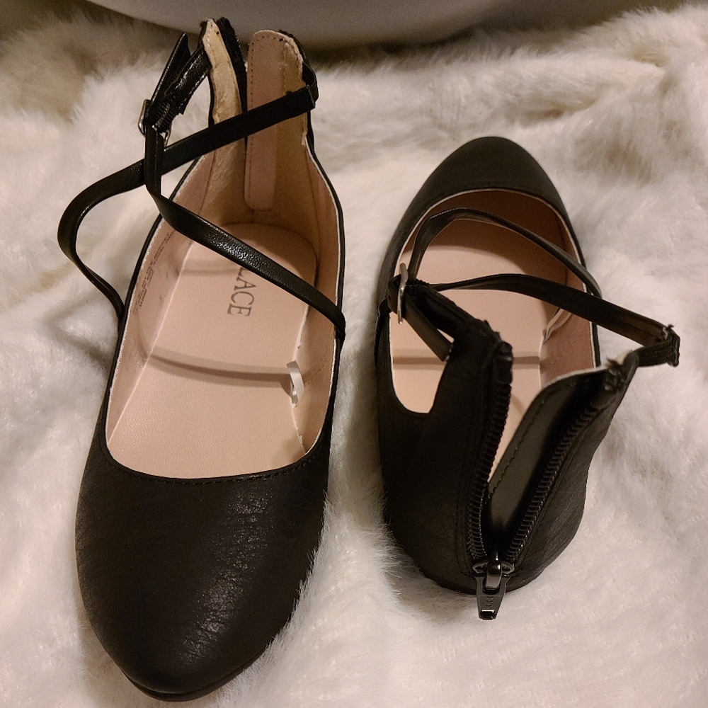 NWOT Black ballet flats